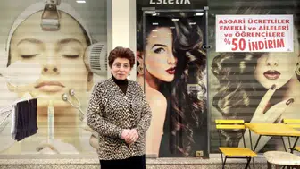 Alaşehirli kuaförden yeni yıla özel kampanya