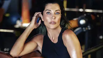 Eski manken Deniz Akkaya tutuklandı