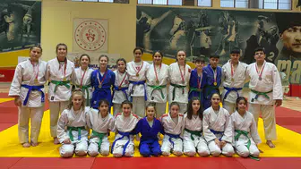 Salihli’nin yıldız judocuları Manisa’da madalyalara ambargo koydu