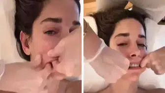 Ünlü oyuncu ağzının içine masaj yaptırdı