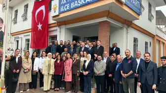 MHP heyeti Turgutlu’da esnafın ve iş dünyasının nabzını tuttu