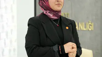 AK Partili Kartal’dan Azerbaycan’daki başörtüsü yasağına tepki