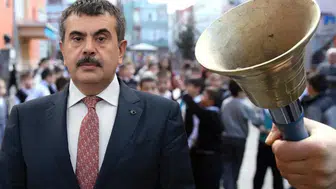 Bakan Tekin Duyurdu: Zorunlu Eğitim Süresi Kısalacak mı?