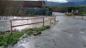 Bakırçay taştı mahalle su altında kaldı