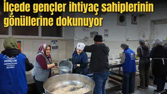 İlçede gençler ihtiyaç sahiplerinin gönüllerine dokunuyor