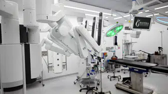 MCBÜ Hafsa Sultan Hastanesi’nde cerrahi robotlar devrede