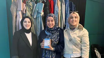 Ülkü Ocakları Asena Biriminden kadın esnaflara ziyaret