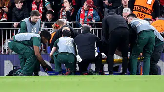 Galatasaray duyurdu! İki isimden olumsuz haber var