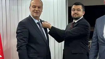 Ümit Akdağ Anahtar Parti’ye katıldı