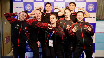 Manisa BBSK Sporcuları Aerobik Cimnastikte tarih yazıyor