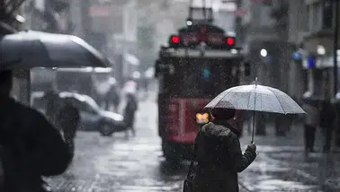 30-31 Mayıs İstanbul hava durumu: Hafta sonu yağış var mı, sıcaklıklar nasıl olacak?
