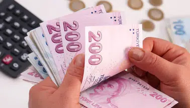 Milyonların merakla beklediği haber geldi! İşte memeur ve emeklinin alacağı maaş
