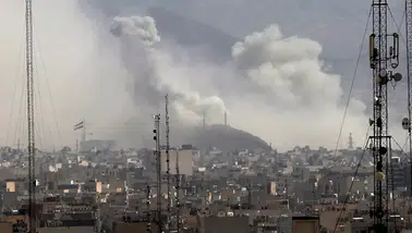 İran ABD üslerine saldırı başlattı