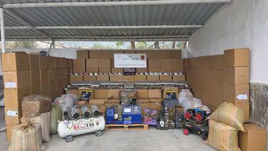 Manisa'da kaçak sigara operasyonu