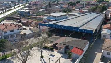 Saruhanlı'da Üzüm Düğün Salonu ve Kapalı Pazaryeri yenilendi