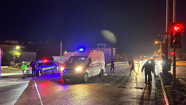 Kula'da yaşlı kadına otomobil çarptı