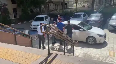 Atatürk Anıtına Saldıran Şahıs Yakalandı