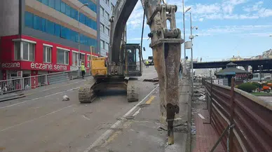Fevkani Köprüsü'nün yıkımına başlandı