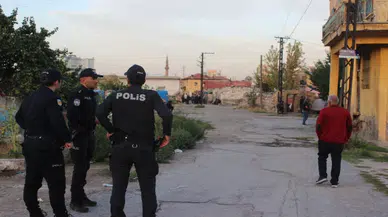 Komşular arasında taşlı silahlı kavga: 5 yaralı