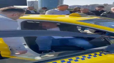 Sapkın adam  kadını taciz edip kaçabileceğini sandı fakat çevredekiler tarafından yakalanıp darp edildi