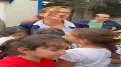 30 Yıllık öğretmenlere duygulandıran veda