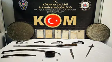 Şüpheli araçta 21 parça tarihi eser ele geçirildi