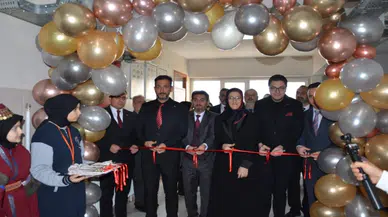 Akhisar Hilaliye Kız Anadolu İmam Hatip Lisesine yeni sinema atölyesi