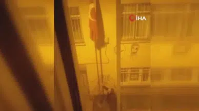 Türk bayrağını indiren şahıs göz altına alındı: Bakın bayrağı neden indirmiş?