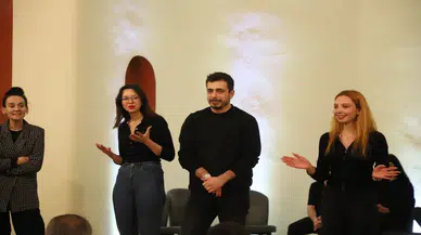 Üniversite Tiyatro Grubu "Şimdi Show Doğaçlama Tiyatro" adlı gösteri sergiledi