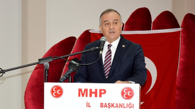 8 yıldır MHP Grup Başkanvekili olan Erkan Akçay tekrar seçildi