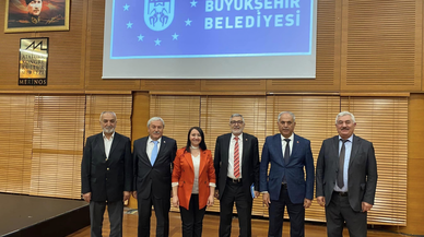 AK Parti Genel Merkez Yerel Yönetimler Başkanlığı'nın toplantısına katıldılar