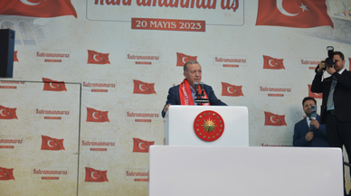 Cumhurbaşkanı Erdoğan: "Kin ve nefretlerini depremzede kardeşlerimize yönelterek alçaklığın evrensel tarihinde yeni bir sayfa açtılar"