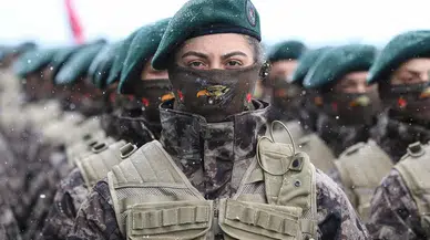 Kadınlara askerlik zorunlu mu olacak?