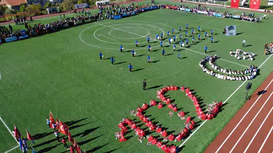 İlçelerde coşkulu 29 Ekim Cumhuriyet Bayramı kutlaması