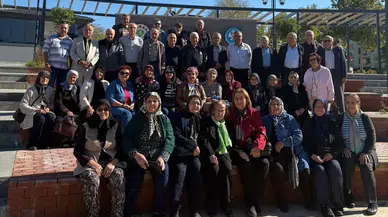 57 yıl sonra duygu dolu buluşma