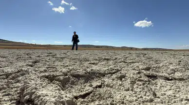 Bu gölet kuraklığın tablosu