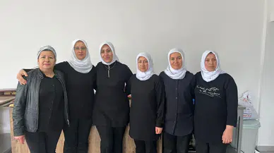 Manisalı hamarat kadınlar kavanozlara şifa depoluyor