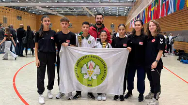 Manisalı karateciler madalyalara doymadı