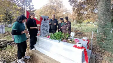 Şehit öğretmen öğrenciler tarafından anıldı