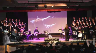 Atatürk’ün sevdiği şarkıları Manisa'da yankılandı