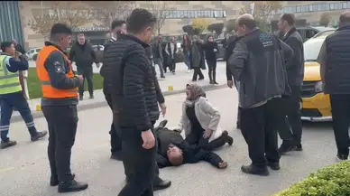 Hastane önünde feci kaza