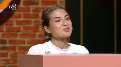 MasterChef Ayla Kimdir, Kaç Yaşında, Nereli? Yarışmaya Veda Eden İsim Gündemde!