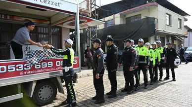 Manisalı şehit polis için lokma hayrı yapıldı
