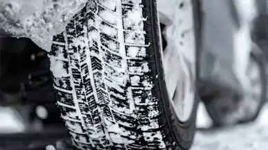 Kış Lastiği Takma Zorunluluğu Başladı: Kimler İçin Geçerli, Cezası Ne Kadar?