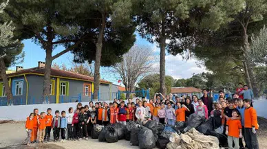 Öğrencilerden örnek çevre temizliği