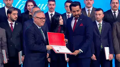 MHP Siyaset ve Liderlik Okulu’ndan 2 Manisalı mezun oldu