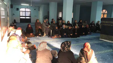 Kutsal topraklara gidecek vatandaşlara bilgilendirme semineri düzenlendi