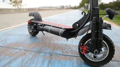 İşte Yeni Elektrikli Skuter Kuralları! 2026’da Zorunlu Olacak Uygulamalar ve Cezalar Belli Oldu