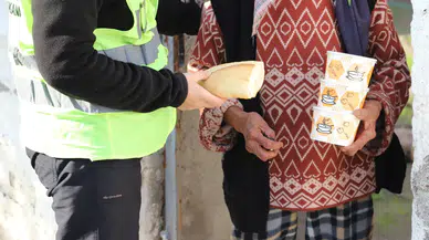 Saruhanlı Belediyesinden 365 gün sıcak yemek desteği