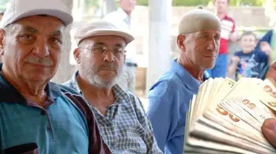 Emeklilere 39.500 TL’ye Varan Promosyon! Bankalar Arasındaki Yarış Kızıştı